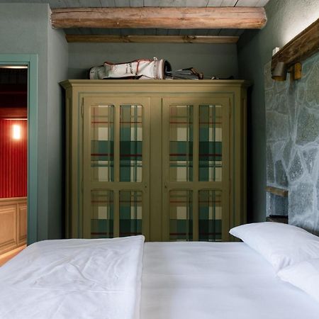Segnavento -Rooms And Suites- Manta Luaran gambar