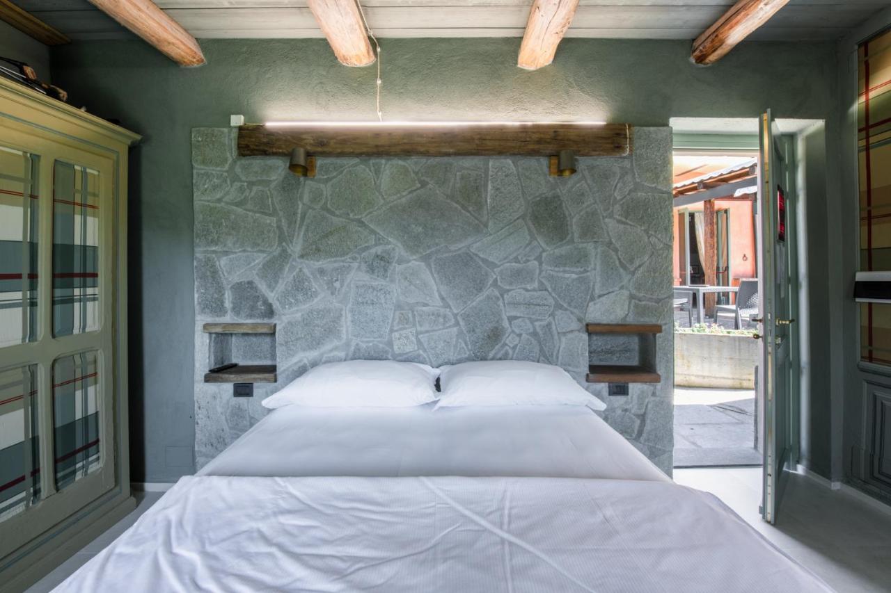Segnavento -Rooms And Suites- Manta Luaran gambar